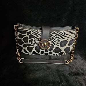 NWT (R$448) Michael Kors Carmen Small Animal Print Calf Hair Shoulder Bag